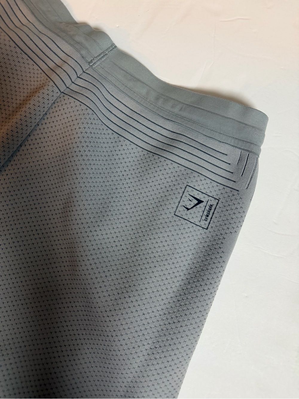 Gymshark Men's Gray Jogger Sweatpants GMBT5250 Athletic Activewear